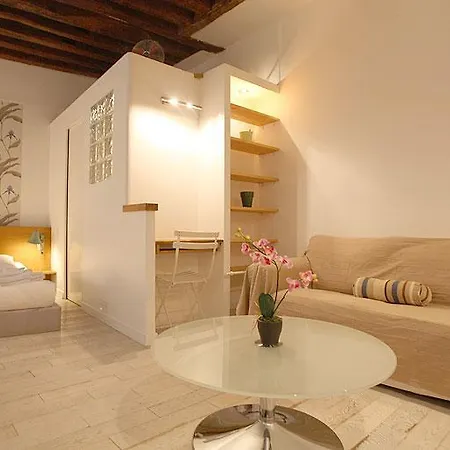 Apartments Paris Centre - At Home Hotel Bretagne Appartamento *